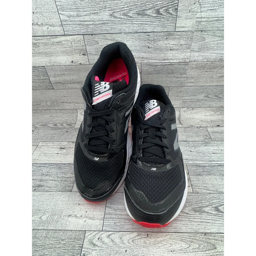 New Balance 520v2 Comfort Ride Running Shoes Black Silver Pink W520LD2 Women 8B